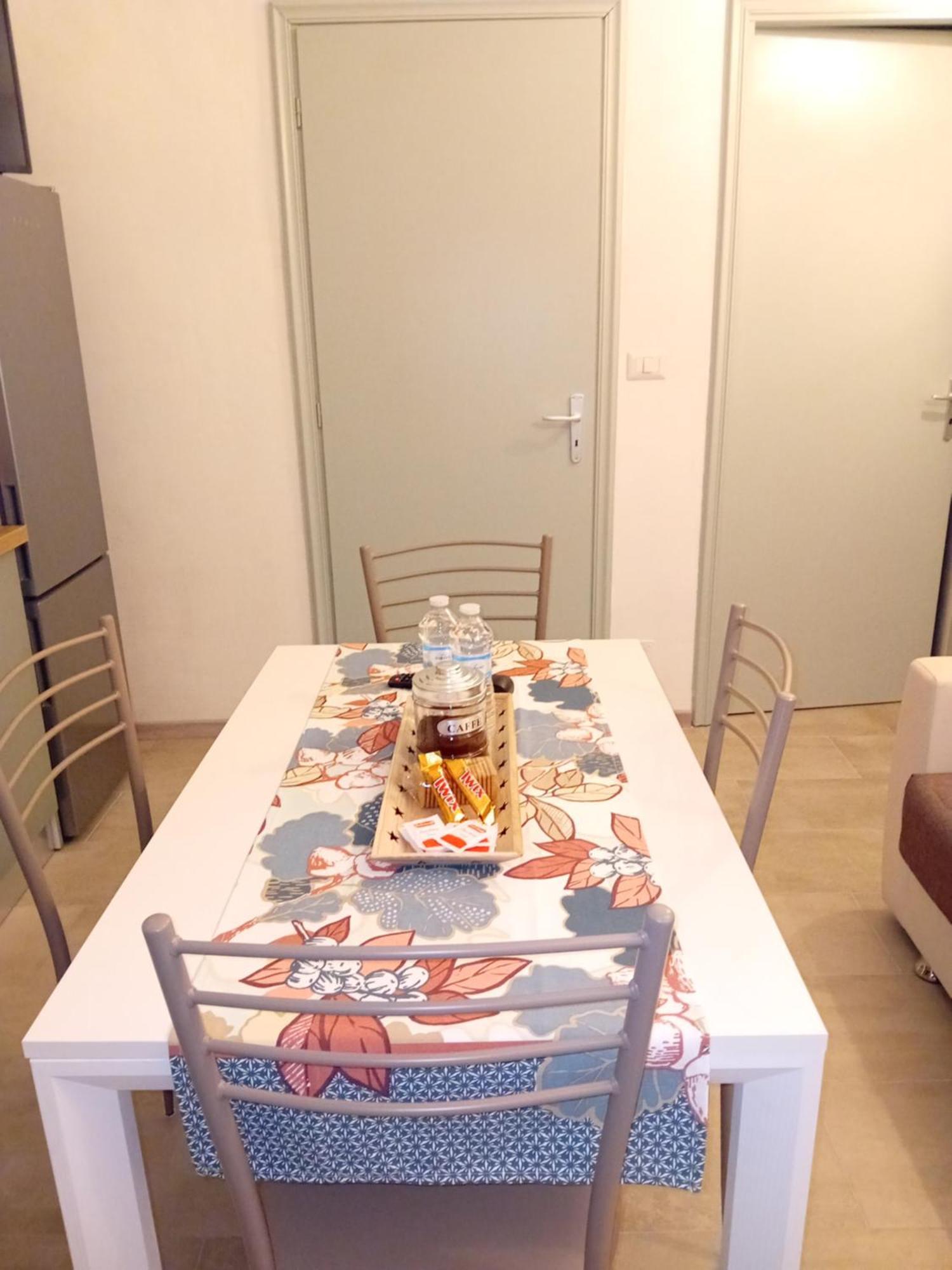 Petite Maison Asti Luaran gambar
